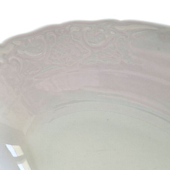 Johnson Brothers Richmond White Oval Serving Bowl 9" Vegetable Bowl England - Picture 12 of 15